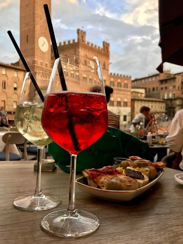 Aperitif in Siena 