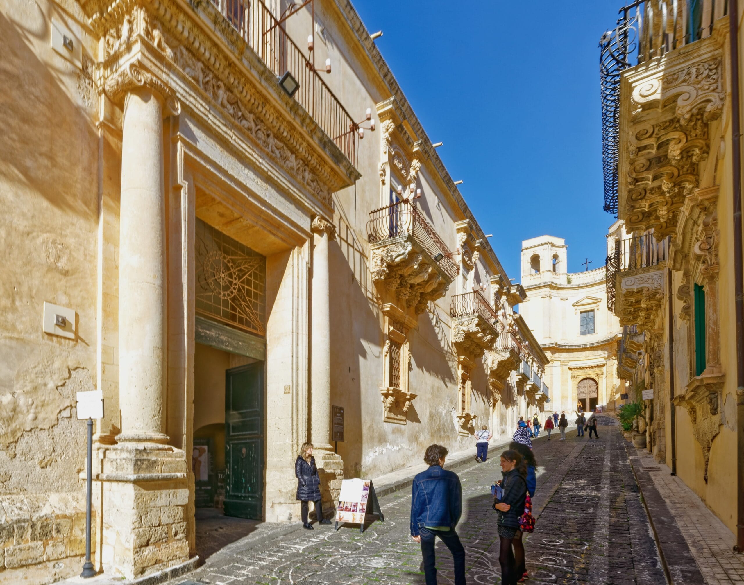 Italian: Palazzo Nicolaci dei Principi di Villadorata